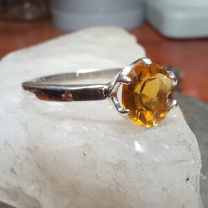 Anillo Corona con Piedra natural Plata 925